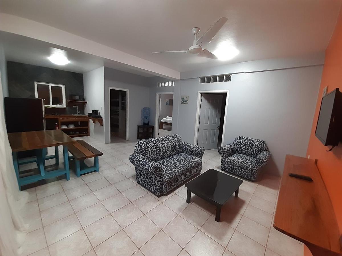 Rachel Land Apartment Caye Caulker Exterior photo
