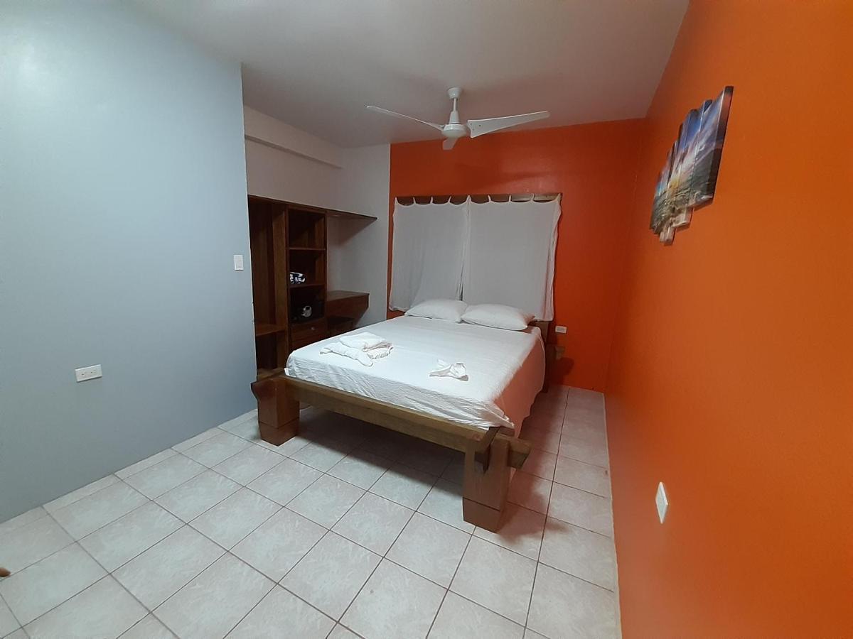 Rachel Land Apartment Caye Caulker Exterior photo