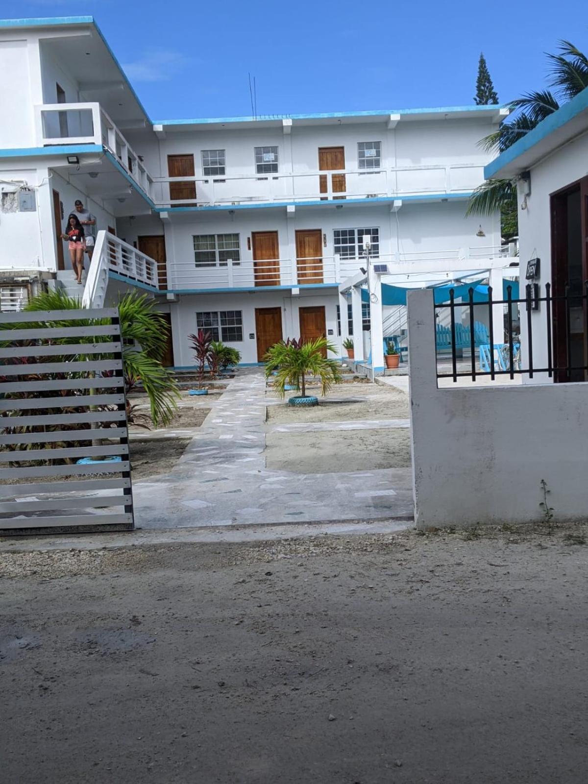 Rachel Land Apartment Caye Caulker Exterior photo