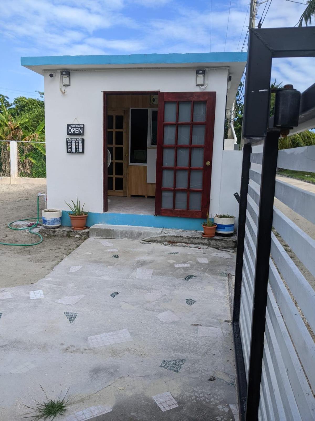 Rachel Land Apartment Caye Caulker Exterior photo