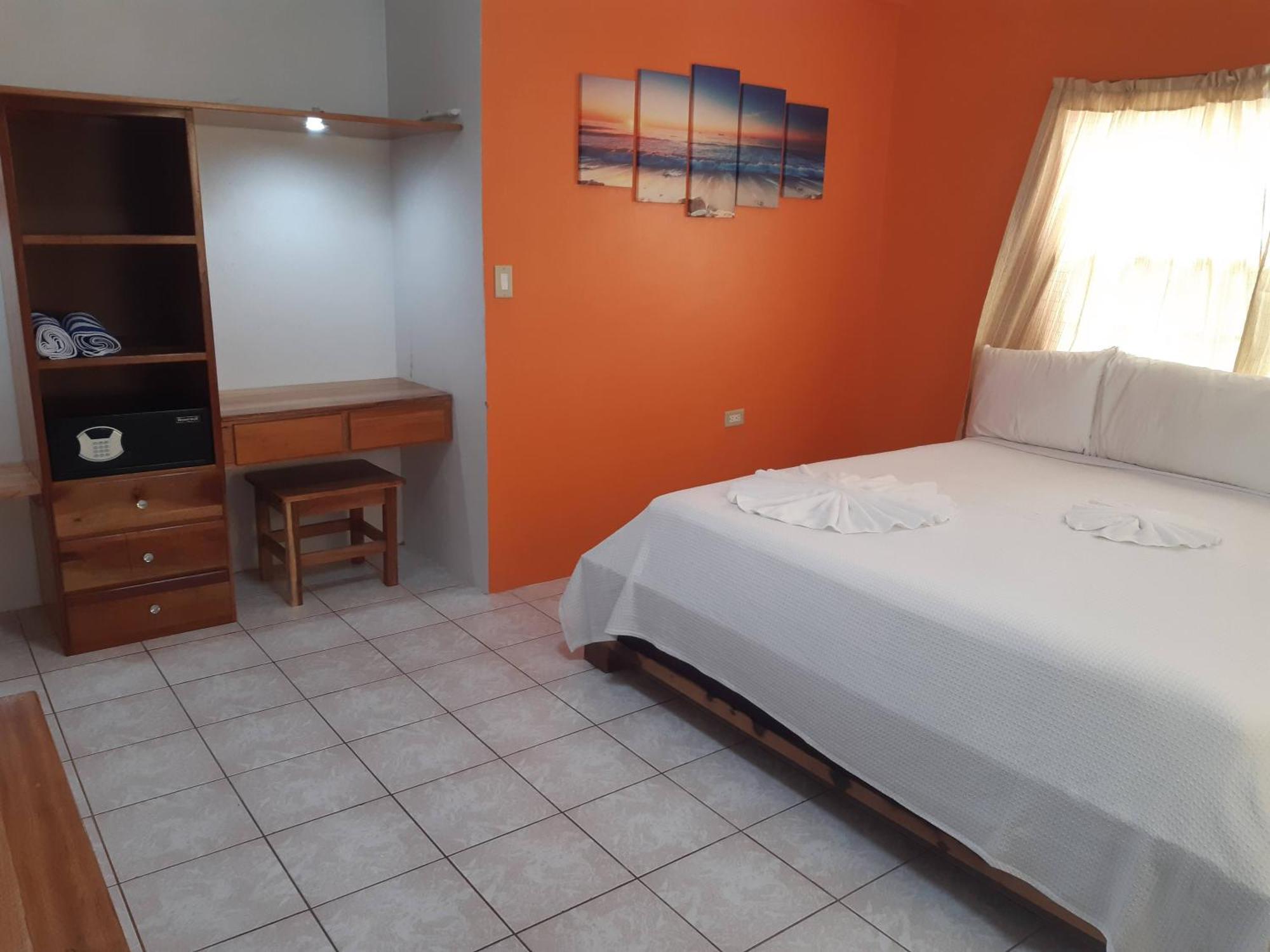 Rachel Land Apartment Caye Caulker Exterior photo